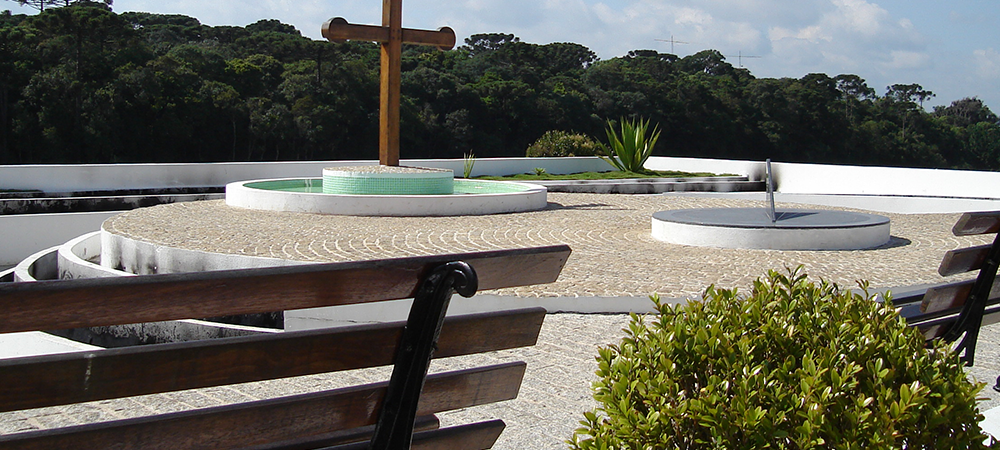 Cruzeiro Cemitério Bonfim - São José dos Pinhais